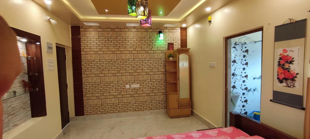 Ferienwohnung Urban Sky Shānti Niketan Exterior foto