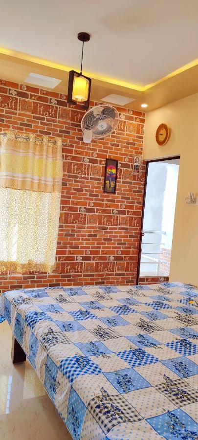 Ferienwohnung Urban Sky Shānti Niketan Exterior foto